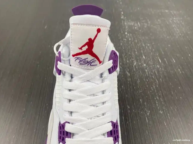 SB DR5415-150 Jordan Retro 4 0628